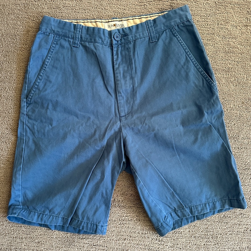 Men’s Sun River Shorts, blue, size 30, great condition!